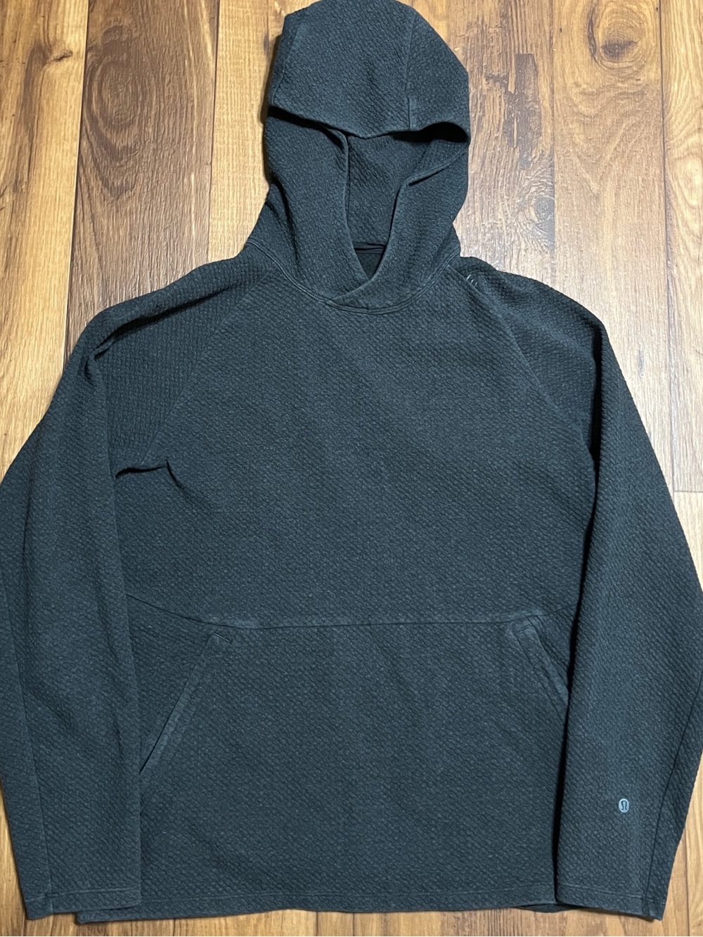 Lululemon at ease hoodie mens size large gym athleisure preppy